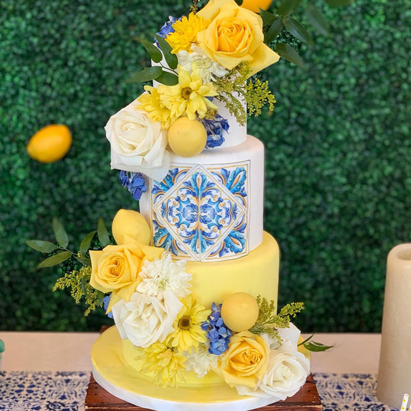 Stunning custom cake made by Brittany Lombardi of Little Cake Baker.